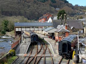 Supporting image for story: Delight as heritage trains return to Llangollen 