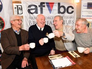 Supporting image for story: Breakfast club sets up for veterans