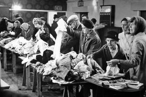 Supporting image for story: 'Worse than flu? Reader takes aim at Doctor Starmer’s hypocrisy' - Your Letters plus bargain hunters at a rummage sale in a 1972 picture