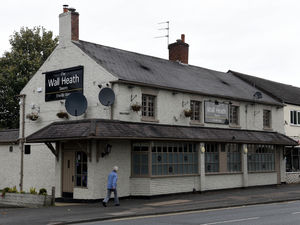 Supporting image for story: Wall Heath Tavern temporarily shuts as precaution after positive Covid cases