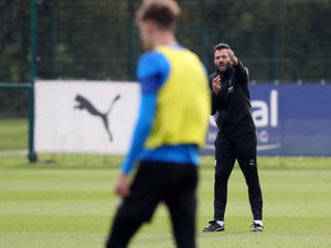 Supporting image for story: Carlos Corberan gives West Brom players one key international break instruction