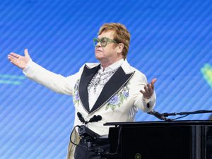 Supporting image for story: Who could be Sir Elton John’s four special guests at Glastonbury?