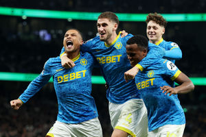 Supporting image for story: Steve Bull: Wolves are improving and now it's time to get back to winning ways