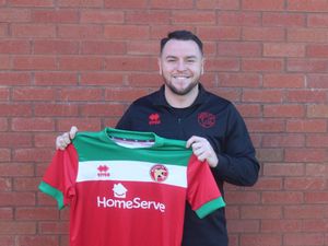 Supporting image for story: Walsall confirm signing of former Cardiff City forward Lee Tomlin