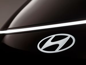 Supporting image for story: Hyundai plans to reveal its largest EV at Brussels Motor Show