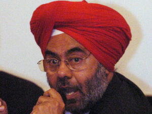 Supporting image for story: Telford car arson attacks prompt action call