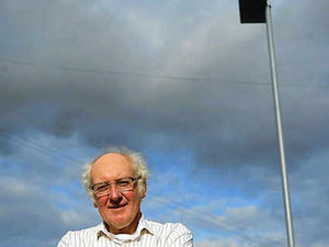 Supporting image for story: Street lights dimmed to save councils cash