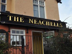 Supporting image for story: Shock as landmark Wolverhampton pub suddenly shuts up shop