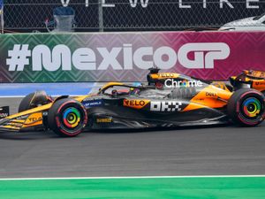Supporting image for story: Oscar Piastri fastest as McLaren dominate final practice in Mexico