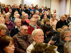 Supporting image for story: Walsall library closures: Pelsall protest meeting is packed out as Aldridge gets good news