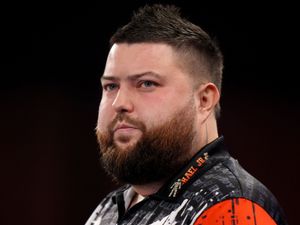 Supporting image for story: Michael Smith reveals he is suffering from arthritis in his throwing hand
