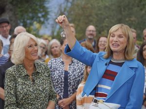 Supporting image for story: Queen Consort to present personal items during Antiques Roadshow special