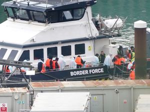 Supporting image for story: Crossings continue day after 12 migrants die in Channel tragedy