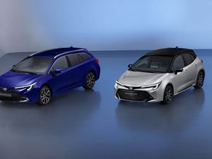 Supporting image for story: Updated Toyota Corolla now available to order