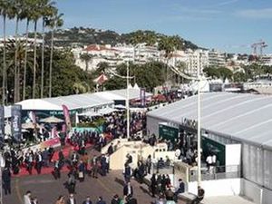 Supporting image for story: Star comment: A jolly? Or a jolly good way to boost our region?