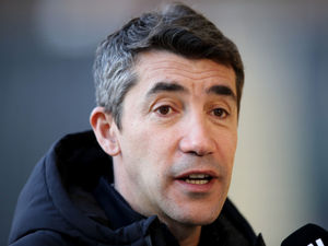 Supporting image for story: Wolves boss Bruno Lage tests positive for Covid-19