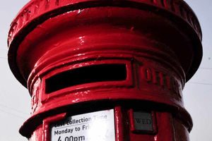 Supporting image for story: Royal Mail is hailed for first class service