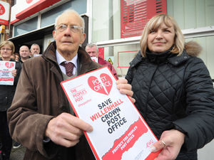Supporting image for story: Protest over potential Willenhall Post Office closure