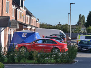 Supporting image for story: Murder arrest as woman stabbed to death at Wolverhampton house