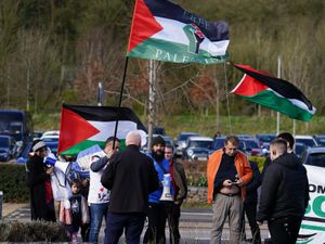 Supporting image for story: Labour’s Gaza stance leads to voter backlash in English councils