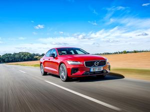 Supporting image for story: Volvo S60 taken off sale in the UK as brand rethinks product portfolio