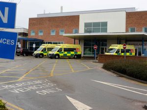 Supporting image for story: Thousands sent home from hospital in the middle of the night