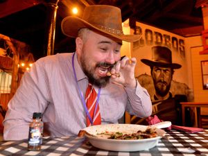 Supporting image for story: WATCH: Wolverhampton hot wings food challenge completed for first time