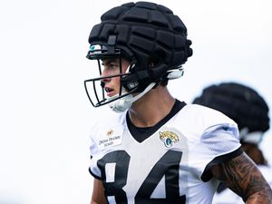 Supporting image for story: Christian Wade says ‘understanding the game’ is key for Louis Rees-Zammit in NFL