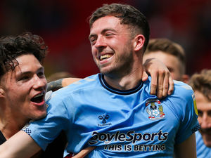 Supporting image for story: Dave Edwards: Jordan Shipley what Shrewsbury were crying out for