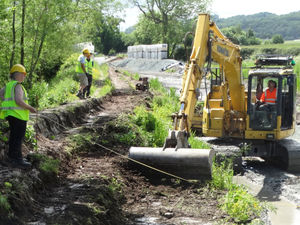 Supporting image for story: Waterproofing Shropshire canal hit by Covid and Brexit