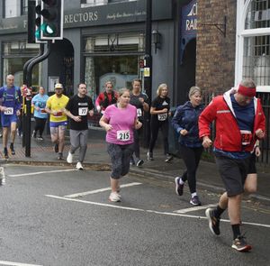 This year's Bridgnorth 10k was a second successive sell out, with 453 finishers. Here, a group prepare to scale the first hill, Cartway.
