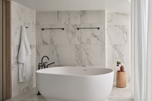The Manhattan studio featured a walk-in shower and standalone bath