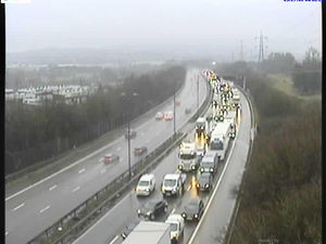Supporting image for story: M5 crash: 'Major disruption' and emergency services on the scene as collision blocks carriageway near Halesowen