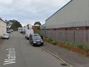 Supporting image for story: Girl 'grabbed' in attempted robbery near two West Bromwich primary schools