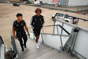 Wolves set off for Belfast (AMA/Robbie Jay Barratt)