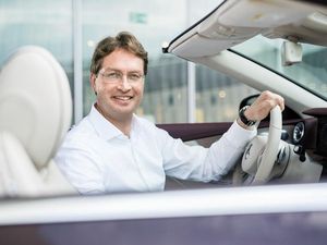 Supporting image for story: Daimler research chief to take top job in 2019