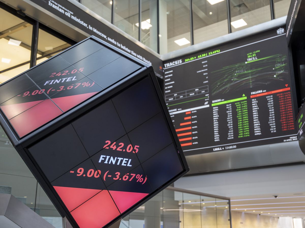 Chancellor &lsquo;planning stamp duty holiday on newly-listed company shares&rsquo;