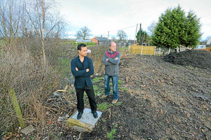 Zillar Rahman, of Cafe India, with resident Chris Rawlins