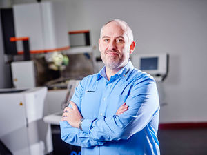 Supporting image for story: MAN targets vehicle electrification with £15m sales drive