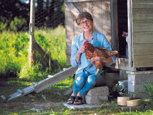 Supporting image for story: Sutton Coldfield residents urged to become 'hen heroes'
