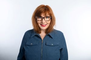 Nina Gilligan will open the festival.