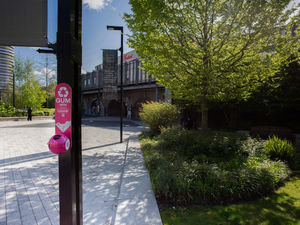 Supporting image for story: Special bins suggested in efforts to tackle Oswestry's 'gum problem'