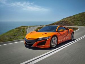 Supporting image for story: Honda NSX updated for 2019 model year