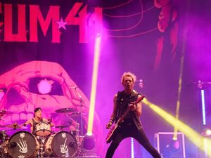 Supporting image for story: Sum 41 to disband after final album and world tour