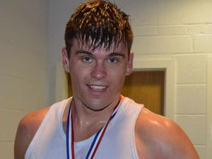 Supporting image for story: Final shot at super heavy for Lloyd Ransome