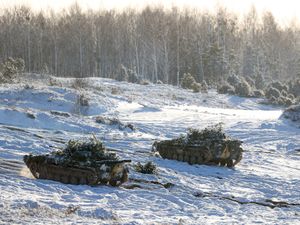 Supporting image for story: Johnson warns threat of imminent invasion of Ukraine is ‘extremely concerning’