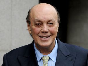 Supporting image for story: Tycoon and Polly Peck thief Asil Nadir dies aged 83, lawyer says