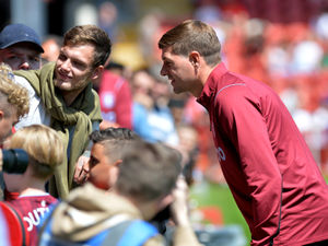 Supporting image for story: George Boateng: Steven Gerrard raising Aston Villa kids’ standards
