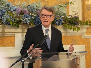 Supporting image for story: Ministers warned not to follow Streeting and publish Mandelson messages