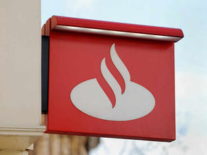 Supporting image for story: Drug user in £15,000 bank con bid is spared jail